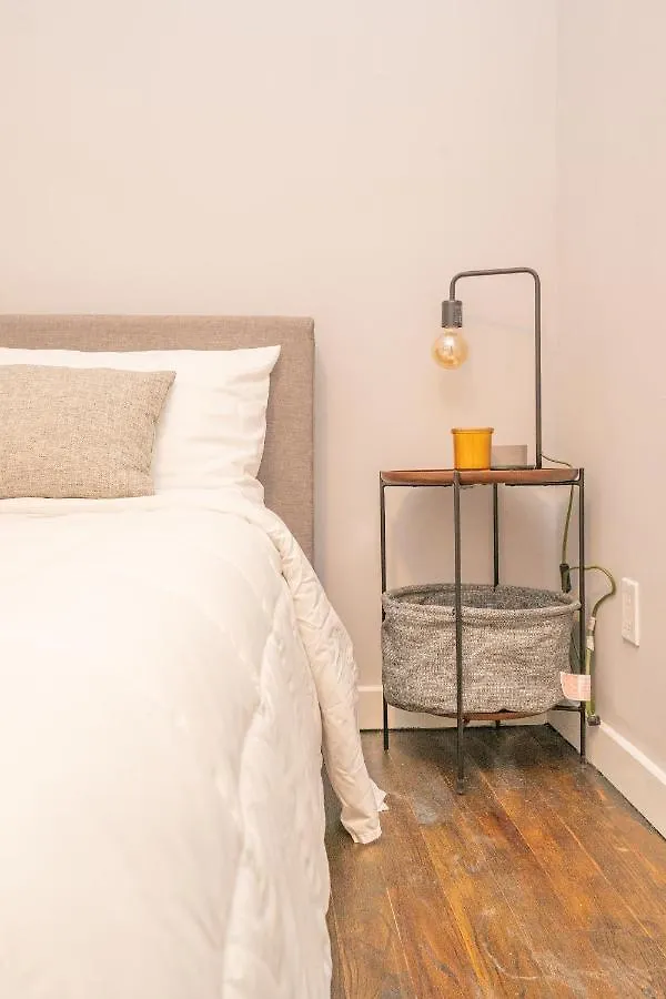 Hells Kitchen Apartments 30 Day Stays نيو يورك