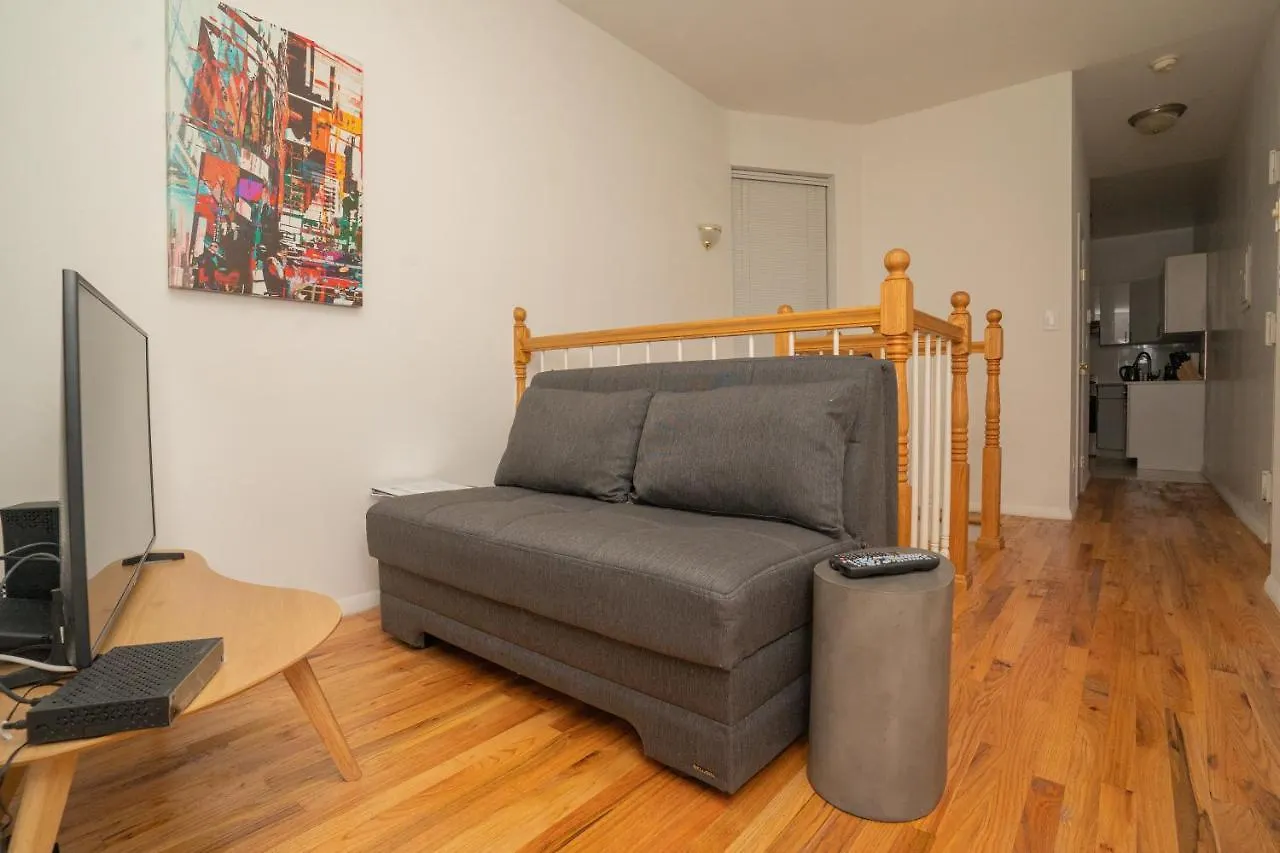 Hells Kitchen Apartments 30 Day Stays نيو يورك الولايات المتحدة الأمريكية