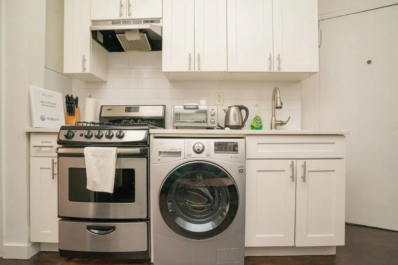 Hells Kitchen Apartments 30 Day Stays نيو يورك