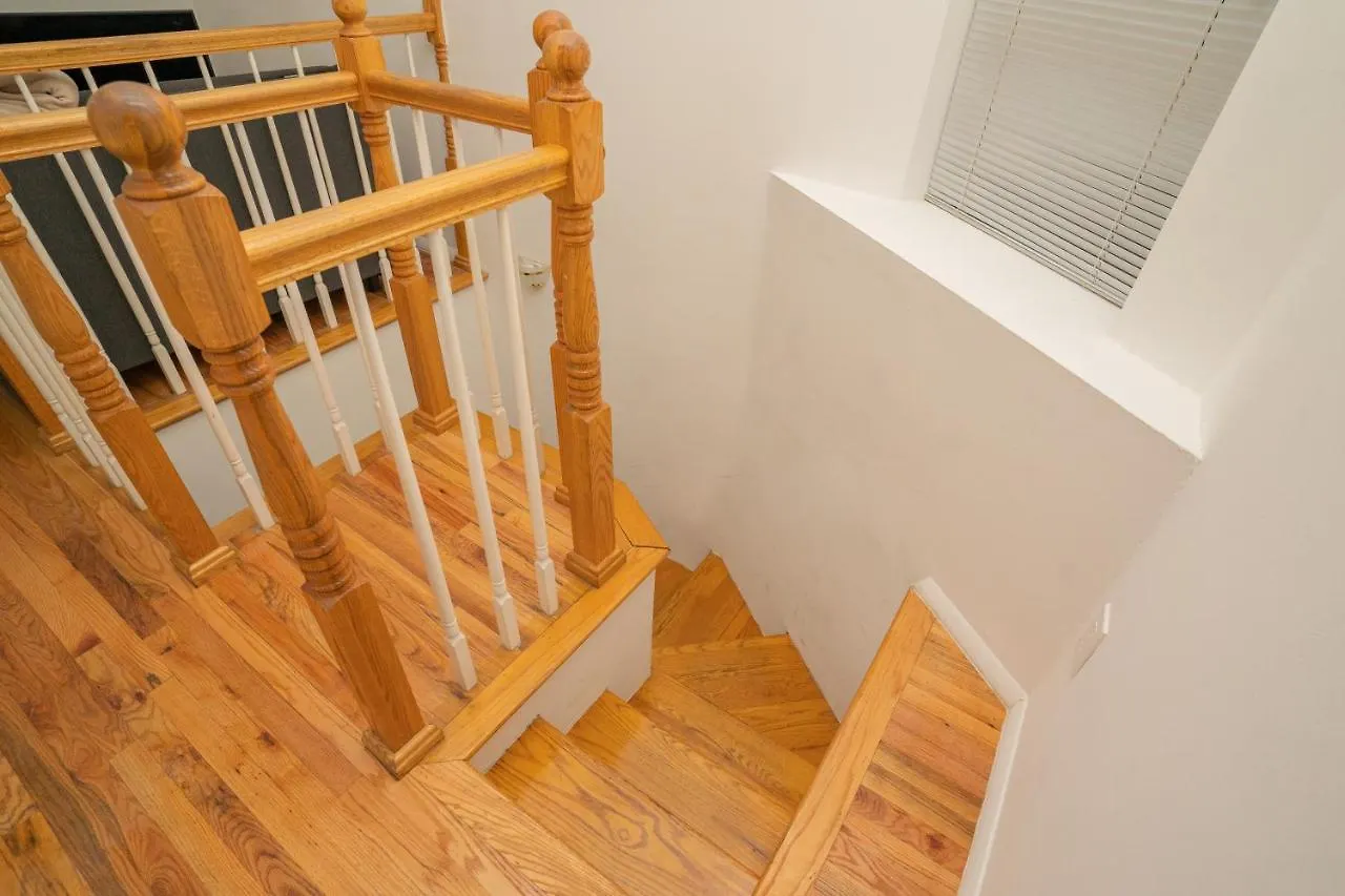 Hells Kitchen Apartments 30 Day Stays نيو يورك الولايات المتحدة الأمريكية