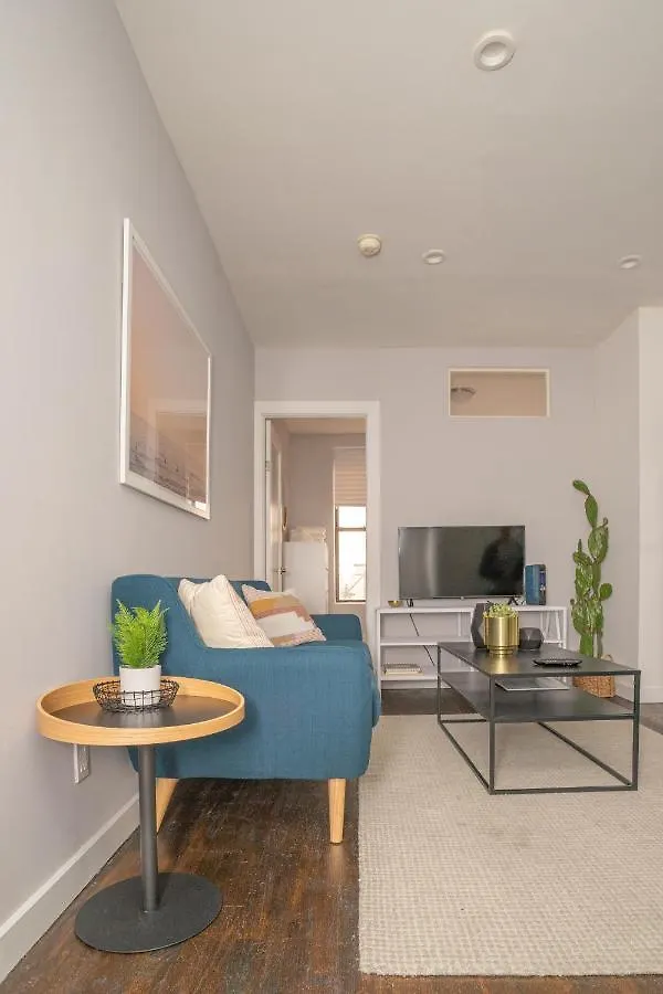 Hells Kitchen Apartments 30 Day Stays نيو يورك 0*,  الولايات المتحدة الأمريكية